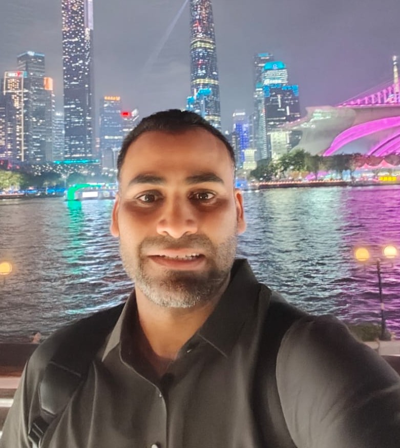 Dr. Zine Bachir